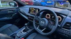 Nissan Qashqai 1.3 DiG-T MH Tekna 5dr Petrol Hatchback